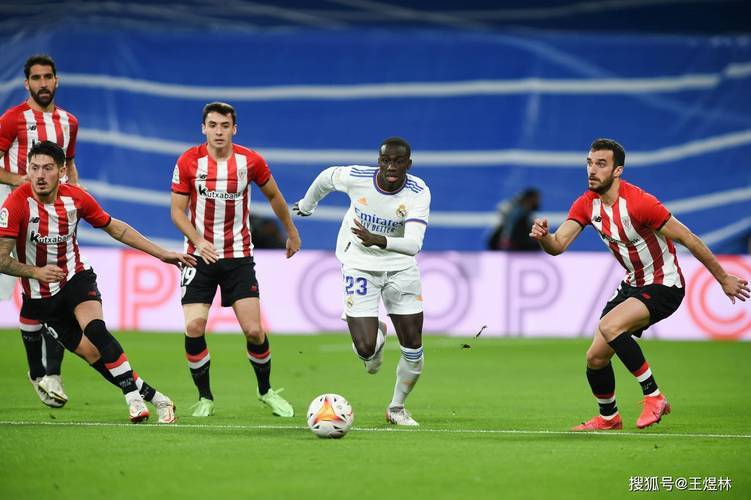 开云体育平台APP-瓦伦西亚惨败塞维利亚：主场之势难敌客队